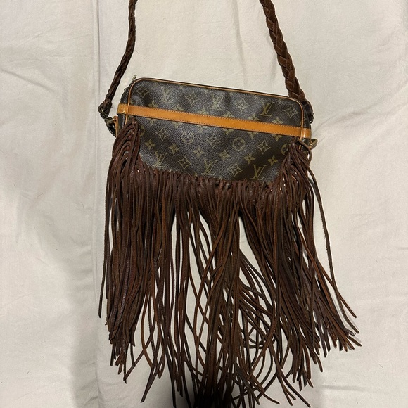 Vintage boho Louis Vuitton crossbody - Picture 1 of 11